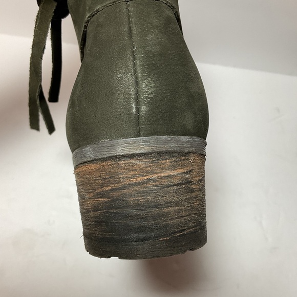 Born Mico Brown Suede Leather Ankle Boots Booties - Picture 11 of 13